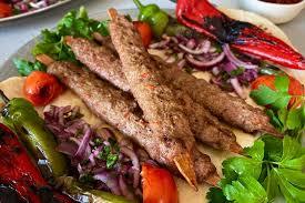 Hangisi sizin en çok sevdiğiniz hamburger mi dürüm mü kebap mı?