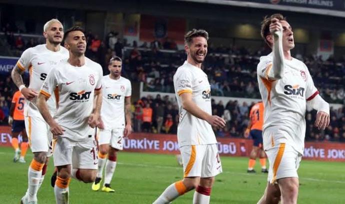 Galatasaray, Başakşehire gol olup yağdı. Tarihi galibiyet hakkında ne düşünüyorsunuz?