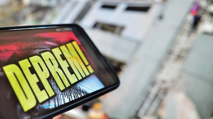 Deprem tatbikatı mesajı size geldi mi?