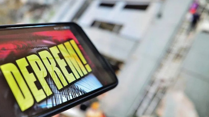 Deprem tatbikatı mesajı size geldi mi?