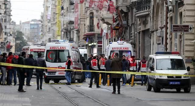İstanbulda patlama meydana geldi: 6 kişi hayatını kaybetti, 81 yaralı var! Yakınlarda olan var mı?