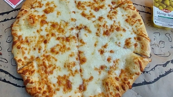 Peynirli Pide sever misiniz?