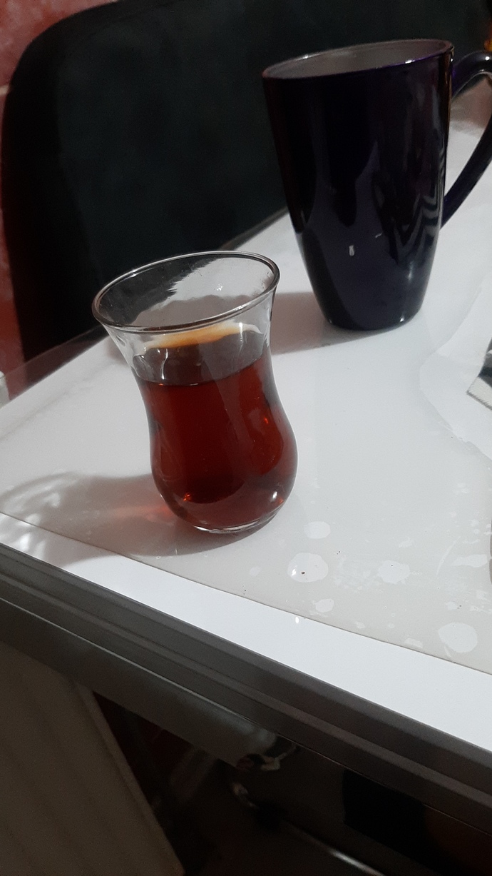 Gecenize içinizi ısıtan hangi içecek eşlik ediyor?