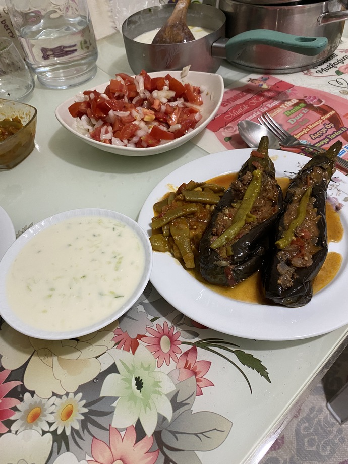 Daha kış gelmeden o fit çocuk yine duba gibi yine patates gibi oldu 😃😀? Bu çocuk ne yapmalı 😀?