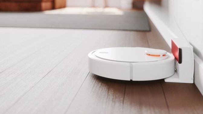 Şarjlı süpürgelerin kullanımı mı daha pratik yoksa robot süpürgelerin mi?