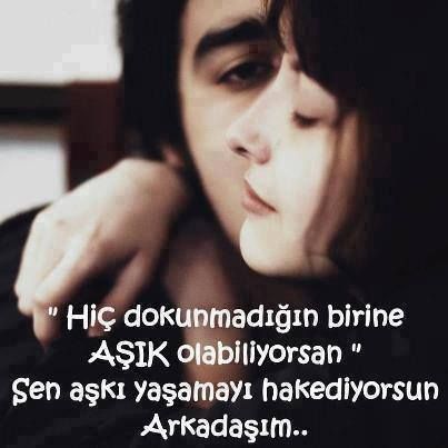 Ex aşkın “çok kötüyüm beni ara” yazsa, arar mısın?