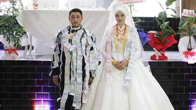 Düğünde takılan altınlar kimin hakkı?
