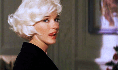 Marilyn Monroe olduğunu düşünemiyorum herkesin 😖