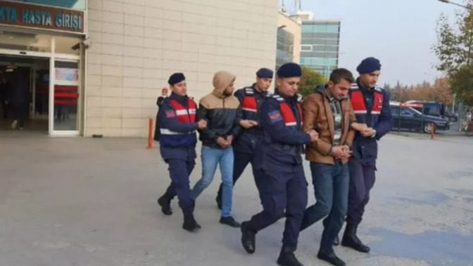 Bursa'da Suriye uyruklu 2 kişi, 61 yaşında kadını 300 bin TL dolandırmış! İnsanlar böyle şeylere nasıl kanıyor?