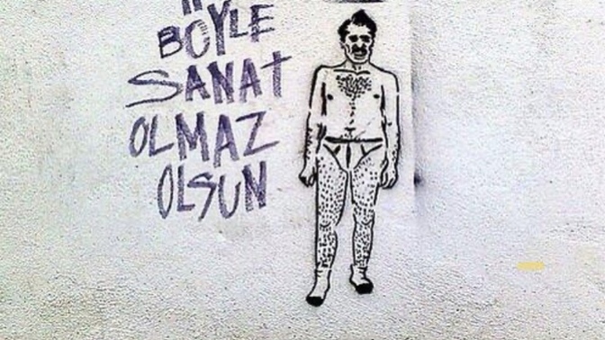 Sanat için soyunur musun?