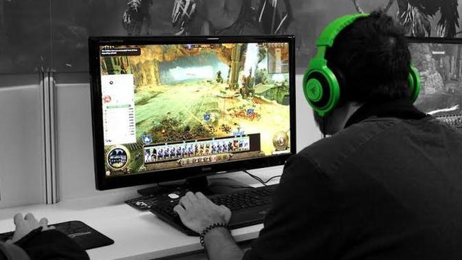 Oyun indirmeden önce yorumlara bakar mısınız?