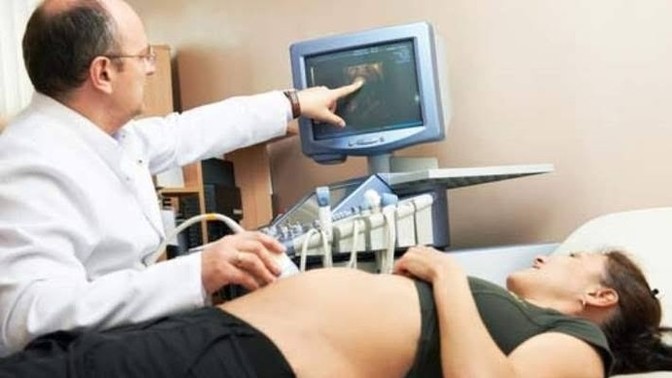 Sevgilinizin/Eşinizin doktoru karşı cins olabilir mi? Sağlıkta cinsiyet olur mu?