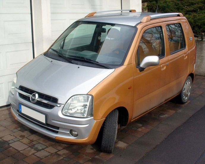 En çok sevdiğiniz favoriniz olan Opel modeli nedir? ⚡
