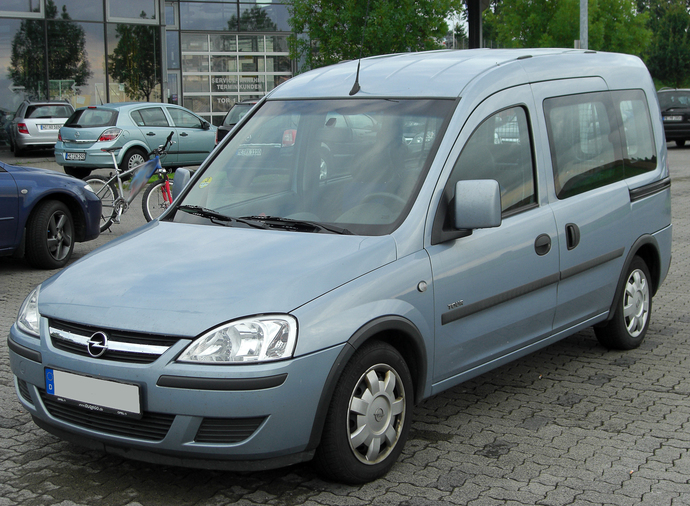 En çok sevdiğiniz favoriniz olan Opel modeli nedir? ⚡