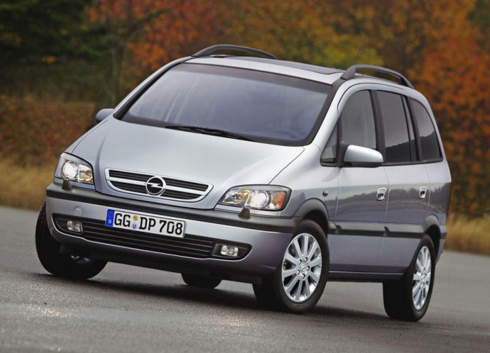 En çok sevdiğiniz favoriniz olan Opel modeli nedir? ⚡
