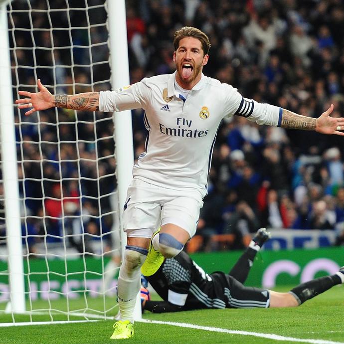 Sergio Ramos, Globe Soccer tarafından Tüm zamanların en iyi defans oyuncusu seçildi. Sizce bu ödülü hak etti mi?