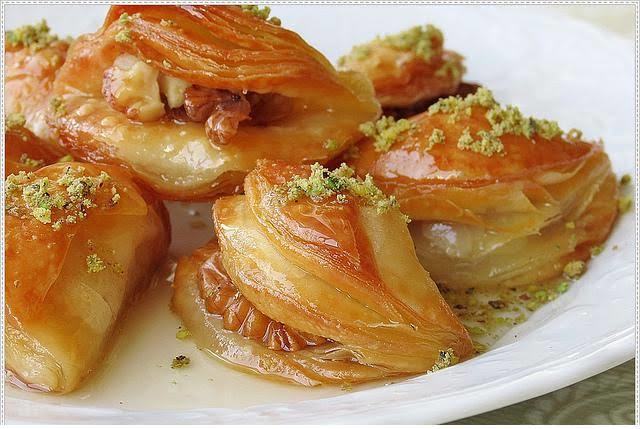 Sütlü tatlıları mı şerbetli tatlıları mı tercih ediyorsunuz?