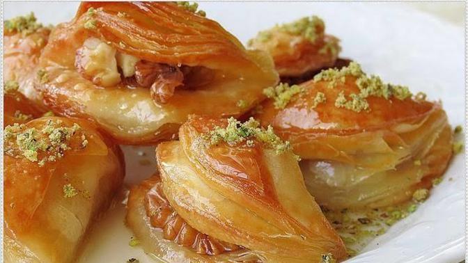 Sütlü tatlıları mı şerbetli tatlıları mı tercih ediyorsunuz?