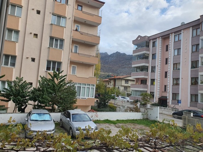 İzmir'de yağmur yağıyor, orada havalar nasıl?
