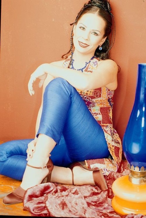 Demet sağıroğlu seksi ve güzel mi?