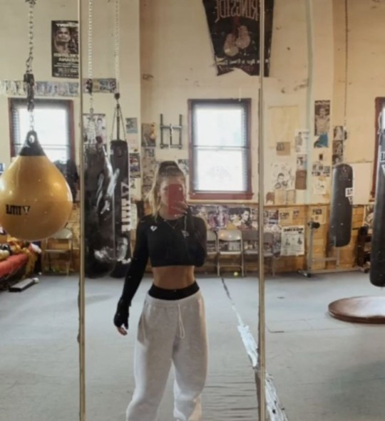 Kick boks için böyle body nereden bulabilirim?