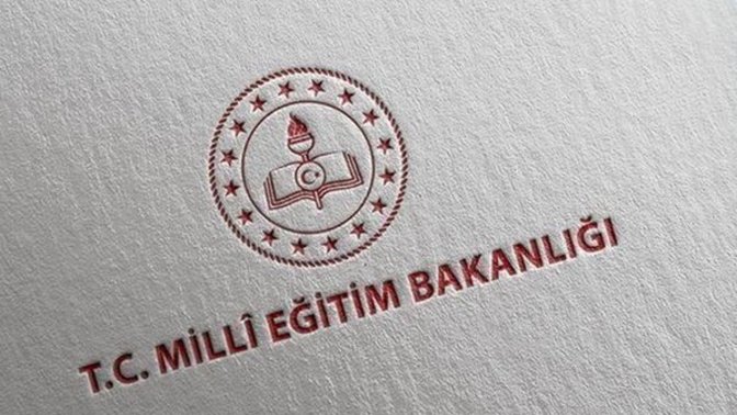 Öğretmenlerimiz sınavda! 👩🏼‍🏫 Sizce başöğretmen ve uzman öğretmenlik sınavı gerekli bir uygulama mı?