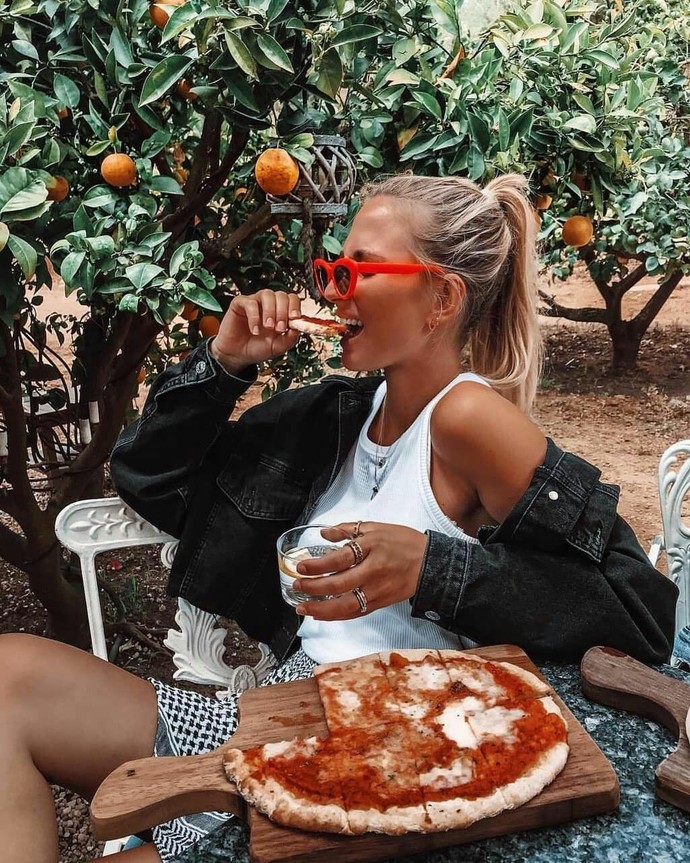 Kahvaltı yerine pizza yenir mi?