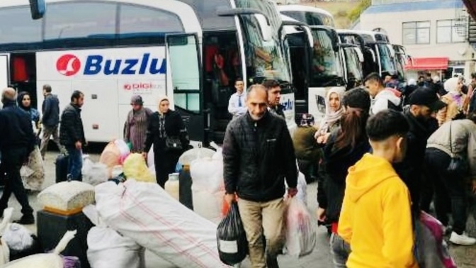 Yarın okullar açılıyor. Evinize dönebildiniz mi?