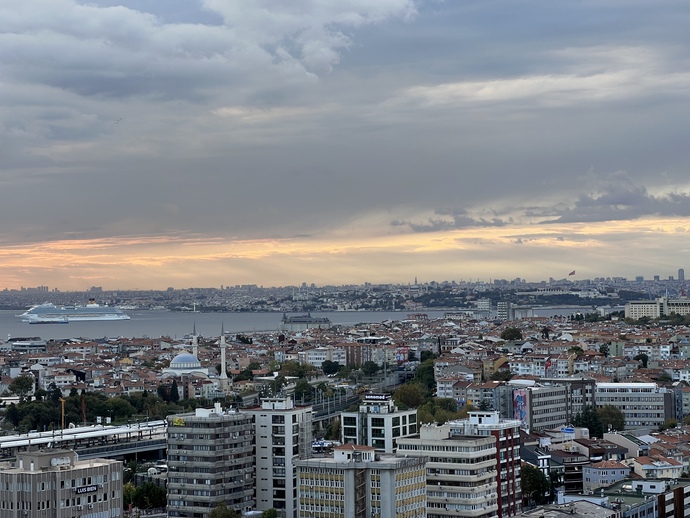 Hayatı yaşıyor musunuz yoksa izliyor musunuz?