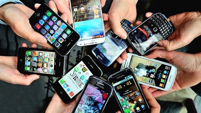 Hangi telefon modelini kullanıyorsunuz , memnun musunuz?