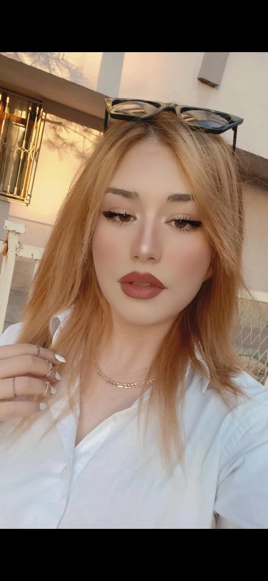 KS birlikte saç rengimi seçelim mi? Hangisi bana daha çok yakışıyor?