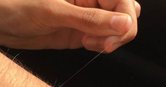 İnce beyaz tüy neden olabilir?