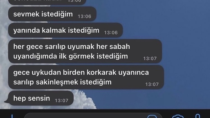 Sizce seviyor mu?