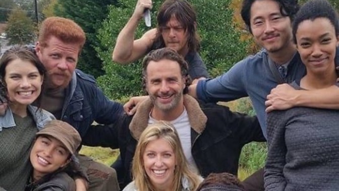 Bir efsanenin daha sonuna geldik! The Walking Dead dizisi final yaptı. İzler miydiniz?