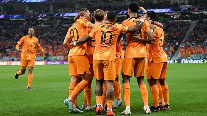 Hollanda, Senegal'i 2-0 yenerek dünya Kupasına galibiyetle başladı! Maçı nasıl buldunuz?