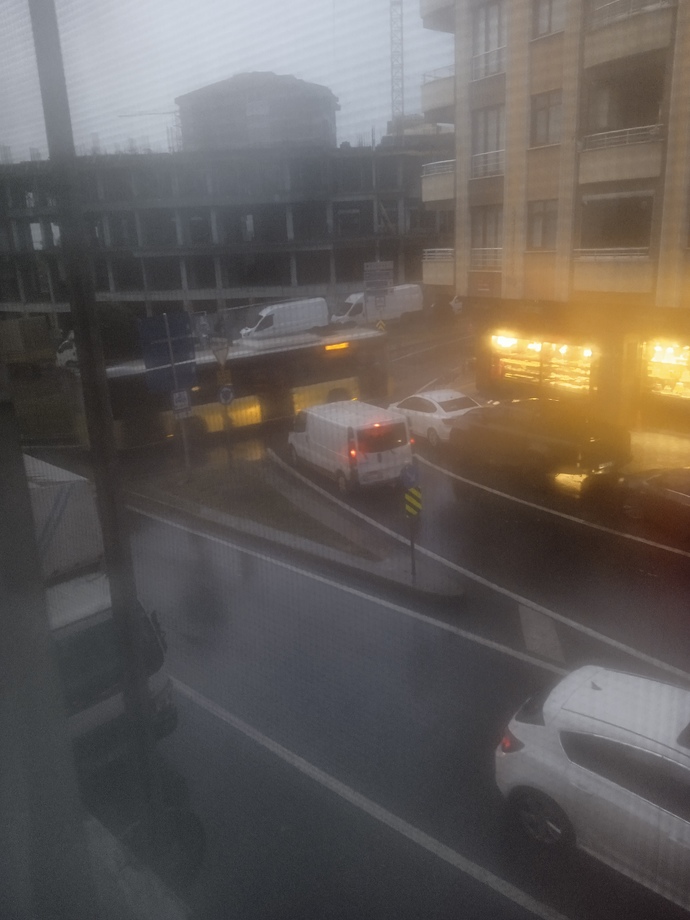 Bugün hava çok güzel değil mi?