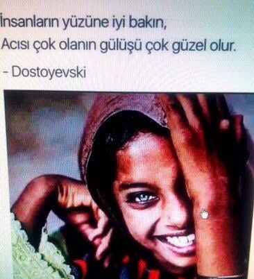 İçiniz acırken gülücükler saçabiliyor musunuz etrafınıza?