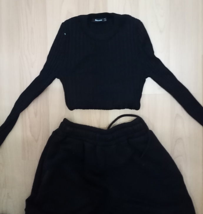 Sporda uzun kollu crop giyilir mi?