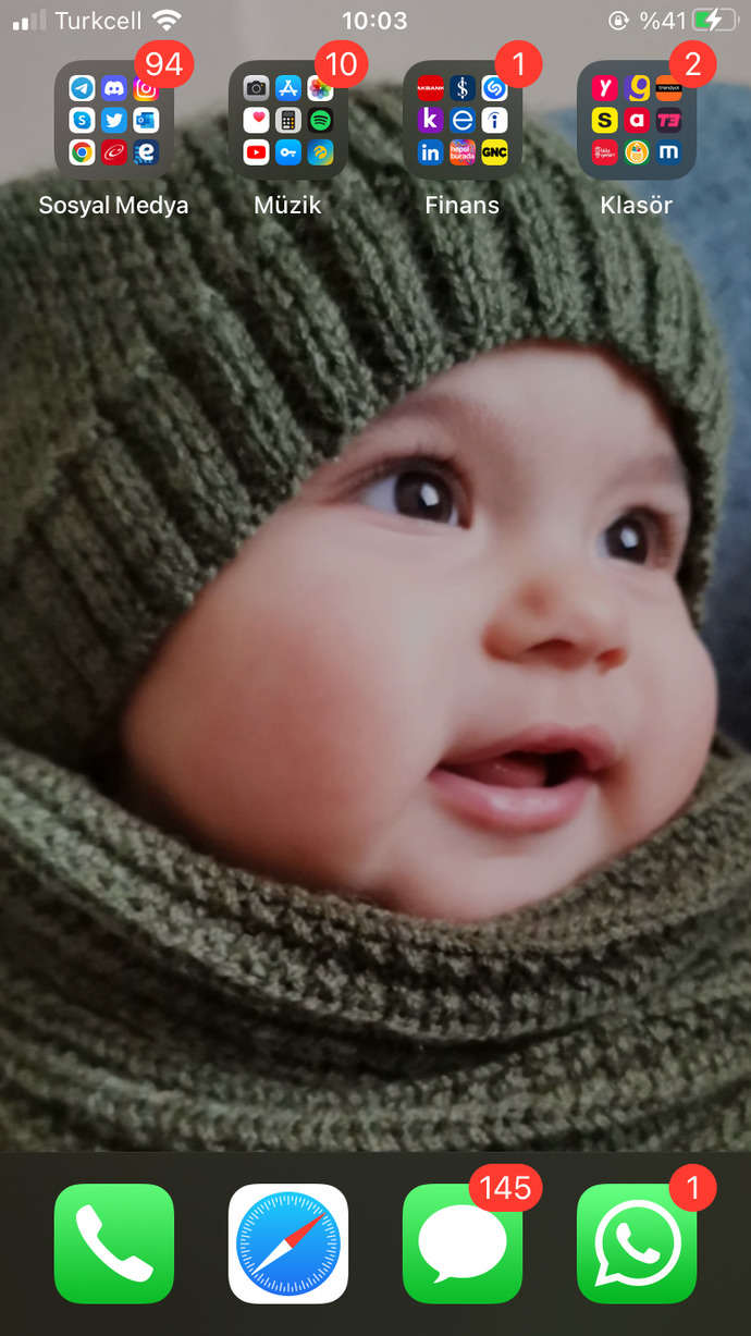 Cep telefonunuzun duvar kağıdında ne fotoğrafı var?