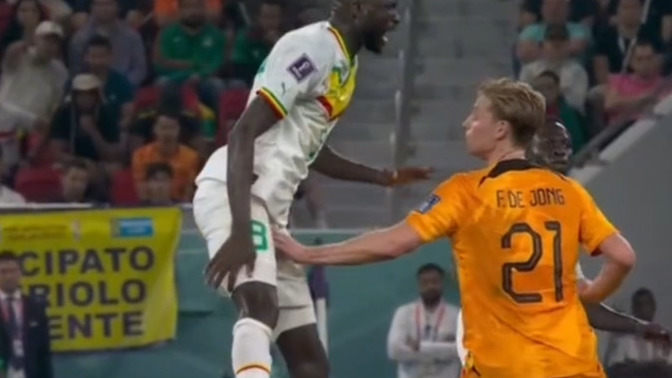 KScanlar futbol izlemeyi seviyor musunuz, favori takımınız kim acaba?