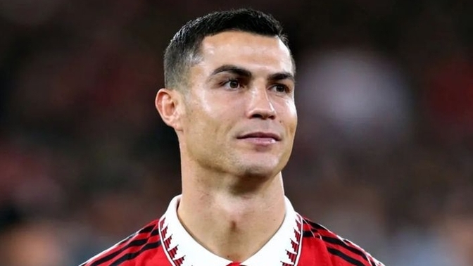Cristiano Ronaldo Galatasaray'a gel yorumunu beğendi! Onu Türkiye'de görmek ister miydiniz?
