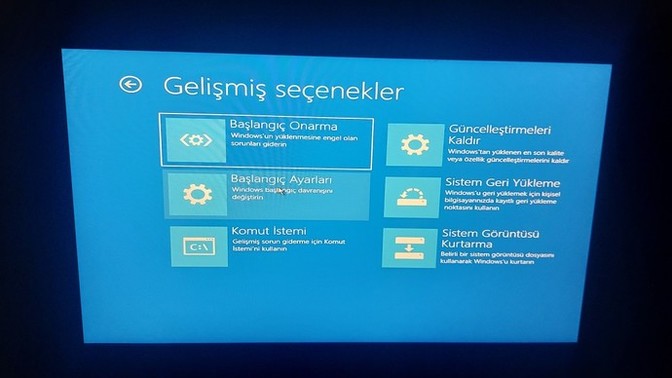 Var mı bir babayiğit bana bilgisayar konusunda yardımcı olabilecek?