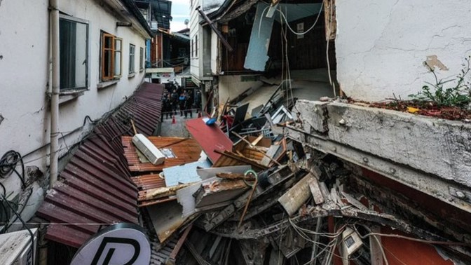 Ülkemiz deprem bölgesi. Sizce ülkece depremlere hazırlıklı mıyız?