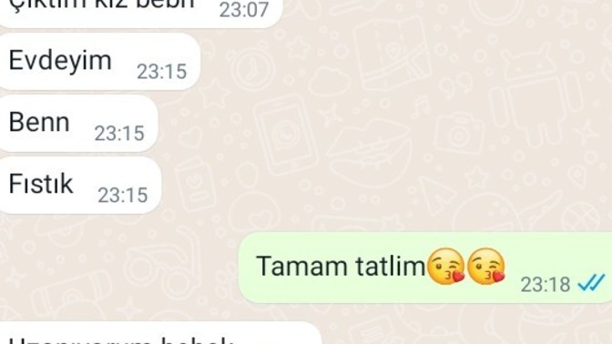 Bu erkek sizce beni seviyor mu?