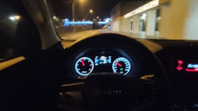 Geceye bı şarkıda senden gelir mi?