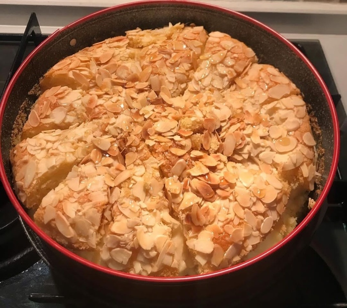 Bienenstich yani yine bi alman pastasıı