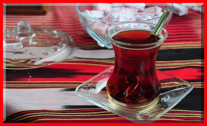 Çay Mı Kahve Mi Tarafını Seç?