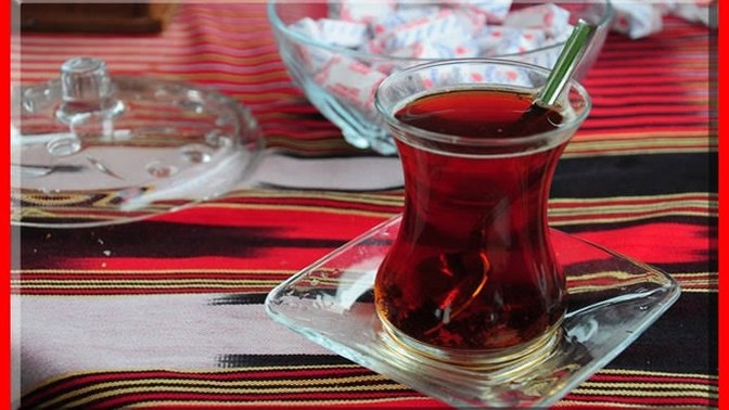 Çay Mı Kahve Mi Tarafını Seç?