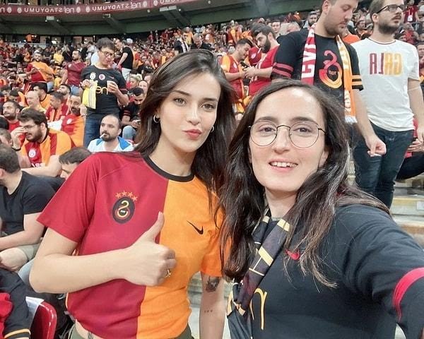 Çirkin kız olmak çok kötü biz neden yaratıldık yani?
