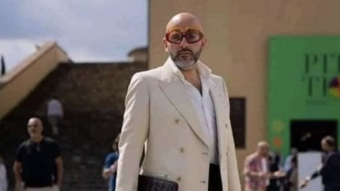 İyi hissettiğiniz de mi iyi giyinirsiniz? Yoksa iyi giyinince mi iyi hissedersiniz?